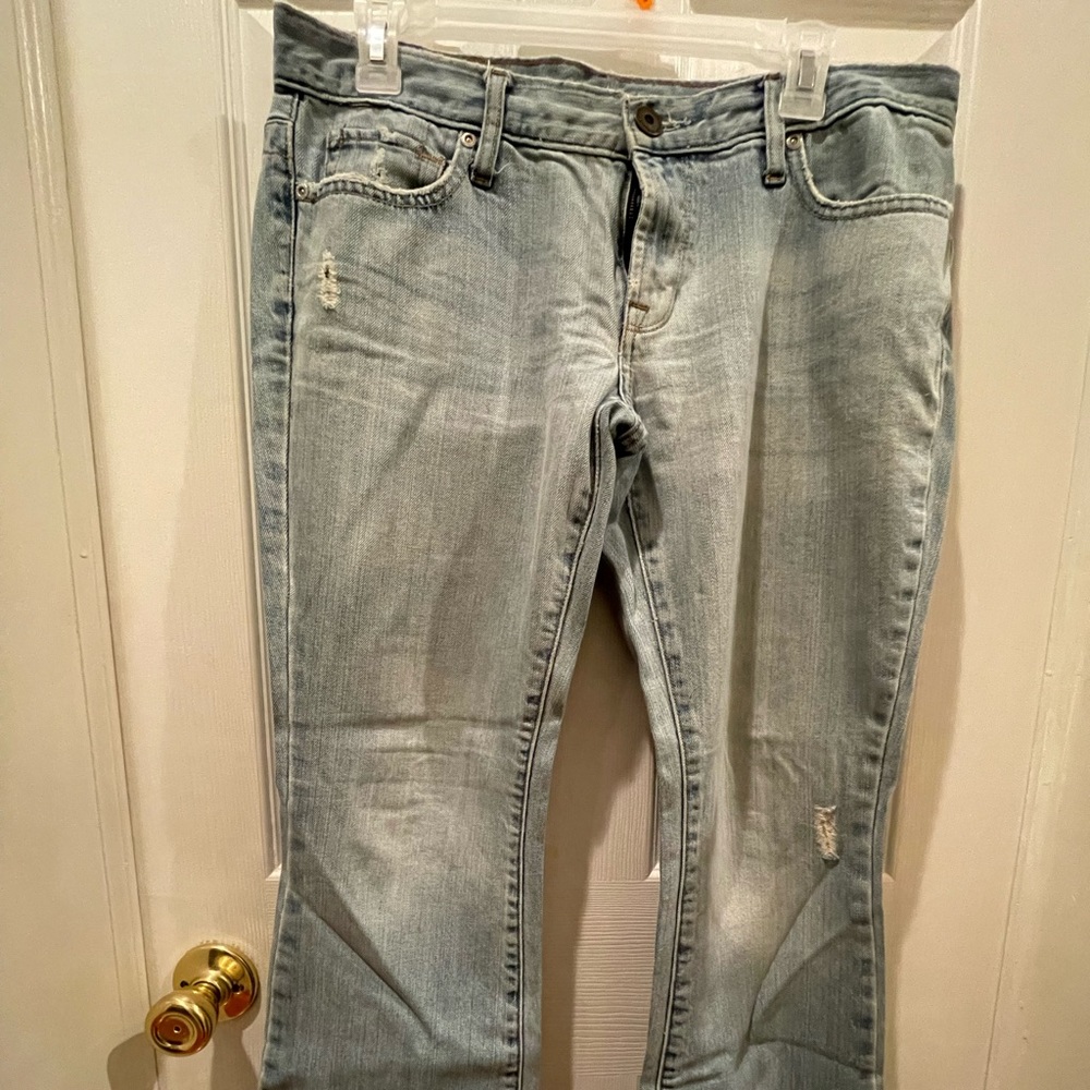 American Eagle Jeans, bootcut, distressed, size 6, short length